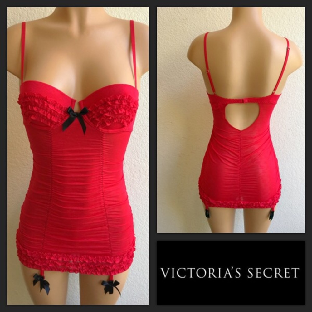 NWT VICTORIA SECRET RED LINGERIE